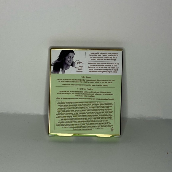 Pixi + Hello Kitty Eye Effects - Picture 3 of 3